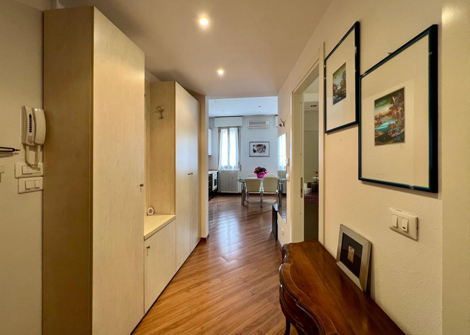 Charming Apartment Near Saragozza Bolonia Exterior foto
