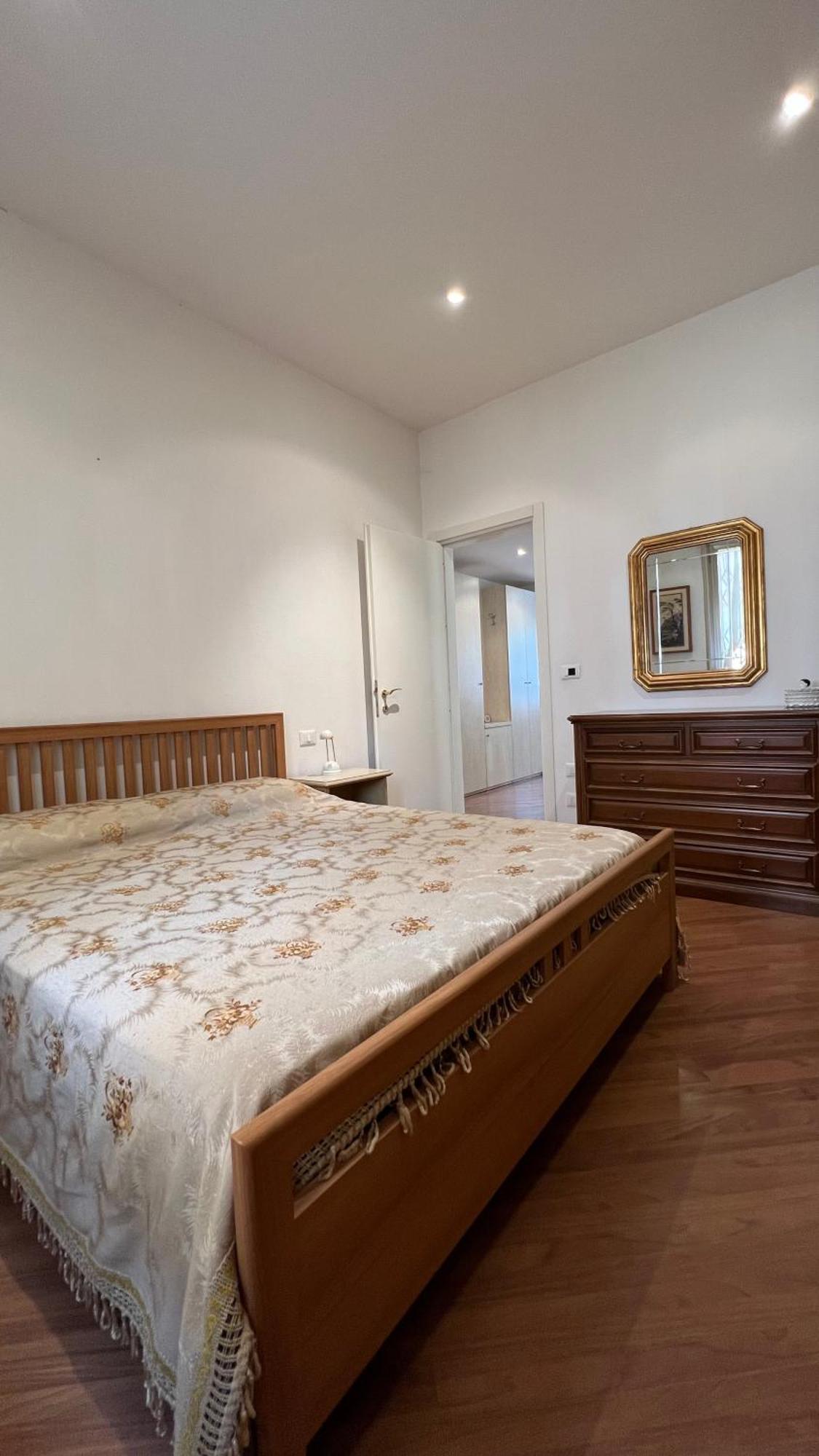 Charming Apartment Near Saragozza Bolonia Exterior foto
