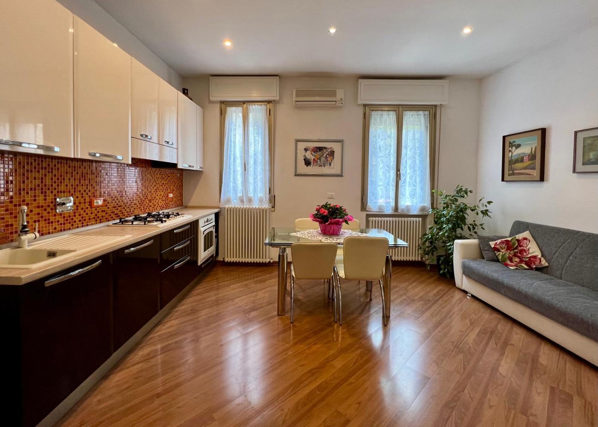 Charming Apartment Near Saragozza Bolonia Exterior foto