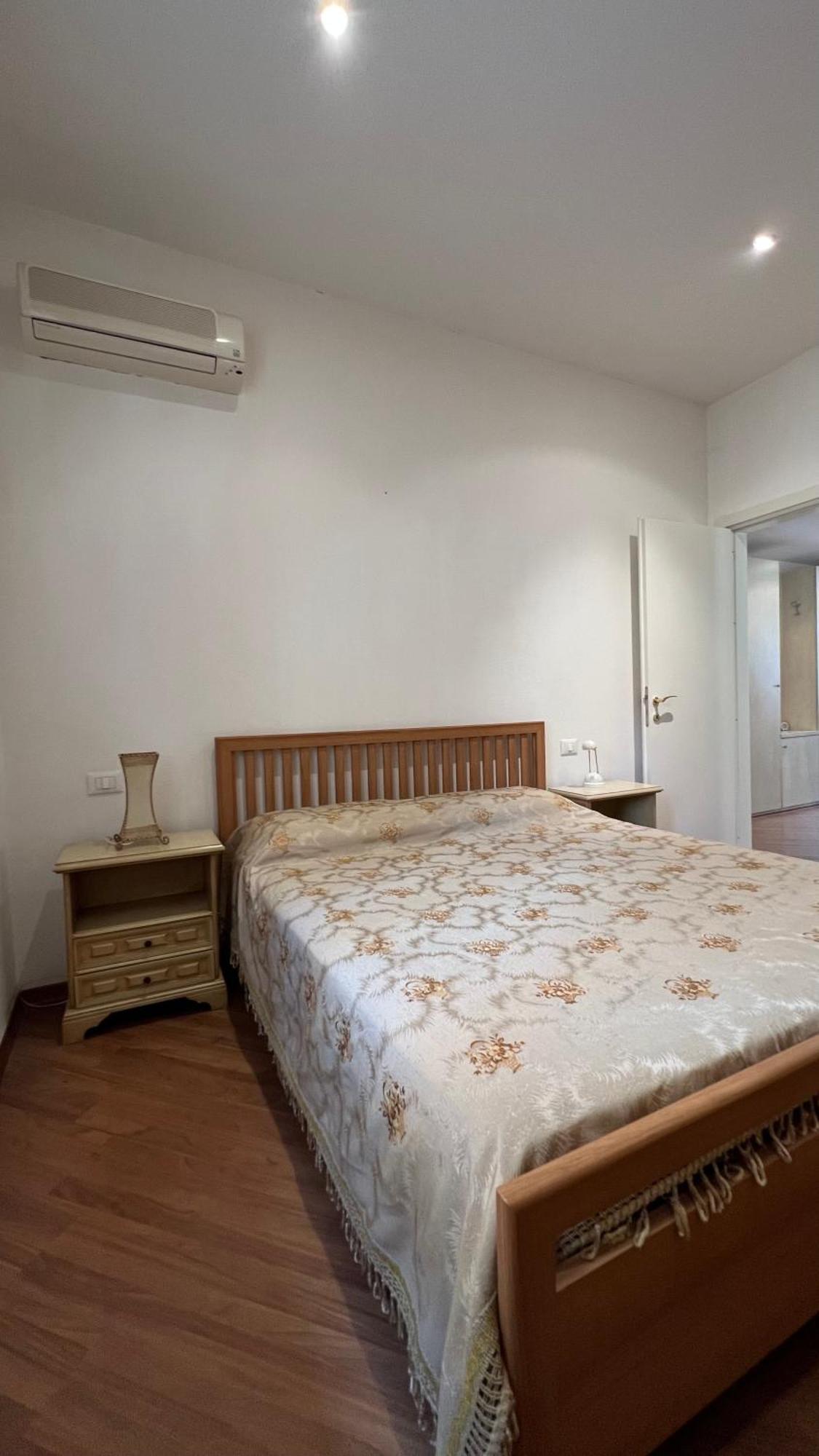 Charming Apartment Near Saragozza Bolonia Exterior foto
